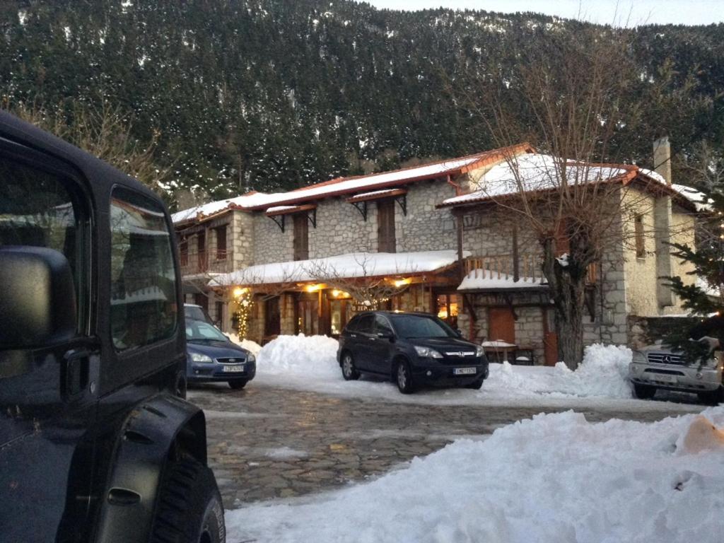 Mountain Villa Graviá Exteriör bild